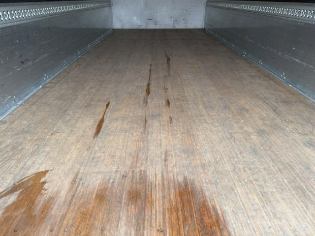 いすゞ フォワード 中型 ウィング 2RG-FRR90S2(99824) 12枚目