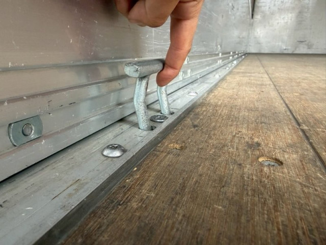 いすゞ フォワード 中型 ウィング 2RG-FRR90S2(99824) 16枚目