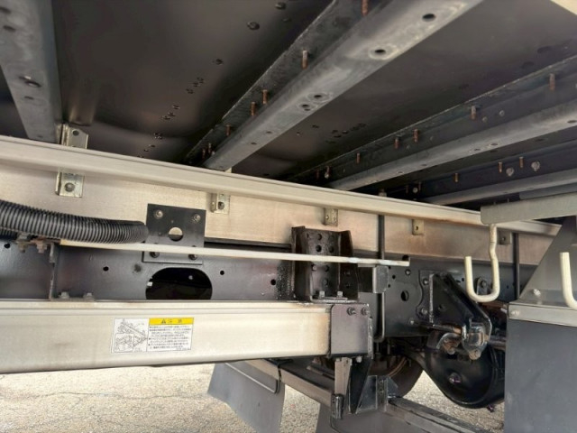 いすゞ フォワード 中型 ウィング 2RG-FRR90S2(99824) 19枚目