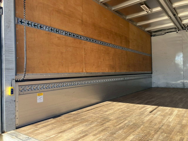 三菱ふそう ファイター 中型 ウィング 2KG-FK65F(99825) 9枚目