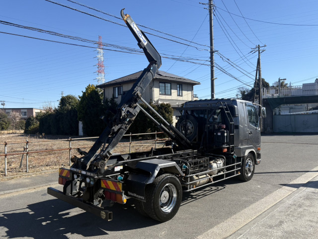 三菱ふそう ファイター 増トン コンテナ専用車 2KG-FK62FZ(99831) 9枚目