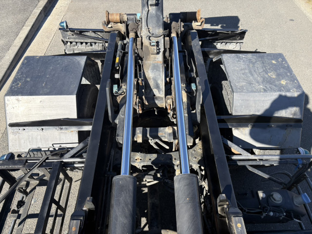 三菱ふそう ファイター 増トン コンテナ専用車 2KG-FK62FZ(99831) 13枚目