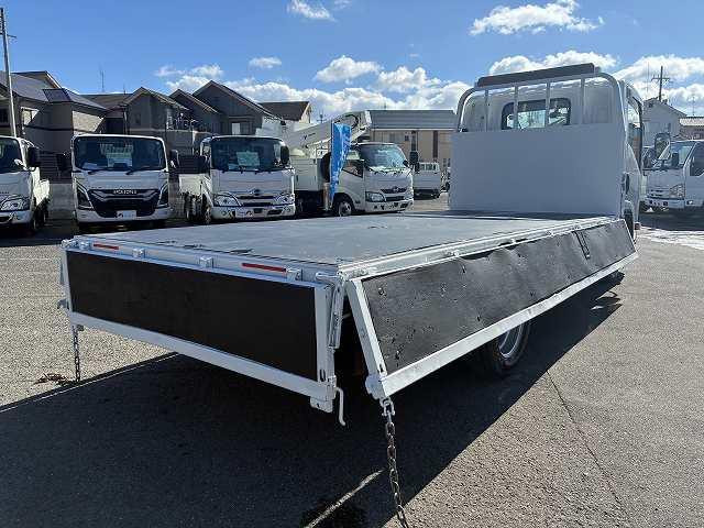 いすゞ エルフ 小型 平ボディ TRG-NMR85AR(99833) 13枚目