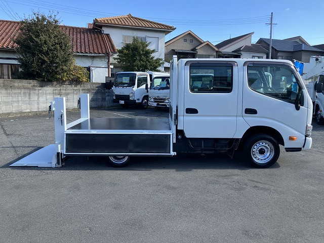 トヨタ ダイナ 小型 Wキャブ ABF-TRY230(99836) 12枚目