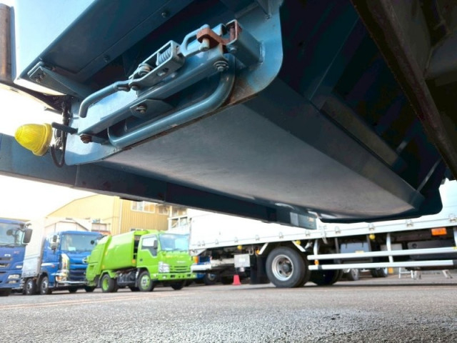 三菱ふそう ファイター 増トン 塵芥車（プレス式） 2KG-FK72FZ(99835) 21枚目