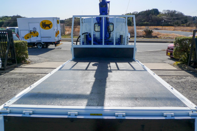 日野 デュトロ 小型 平ボディ（クレーン付） TKG-XZU645M(99837) 10枚目