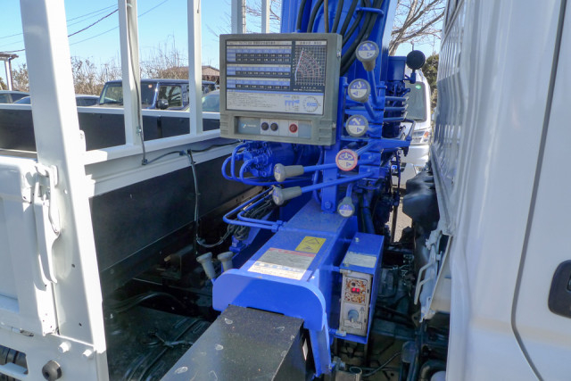 日野 デュトロ 小型 平ボディ（クレーン付） TKG-XZU645M(99837) 14枚目