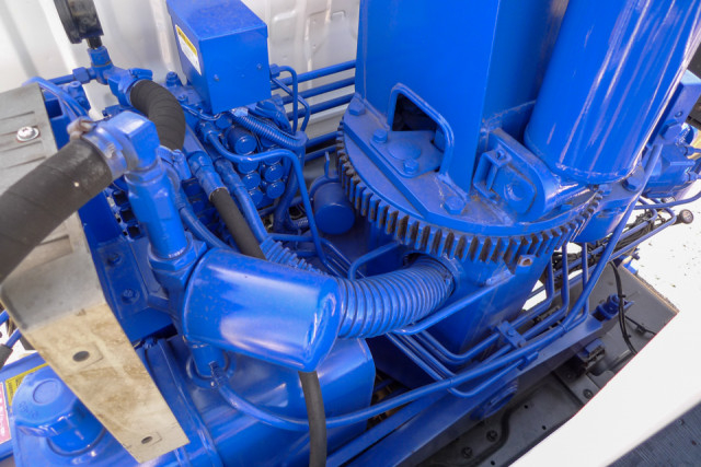 日野 デュトロ 小型 平ボディ（クレーン付） TKG-XZU645M(99837) 18枚目