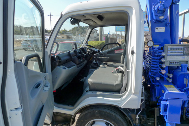 日野 デュトロ 小型 平ボディ（クレーン付） TKG-XZU645M(99837) 40枚目