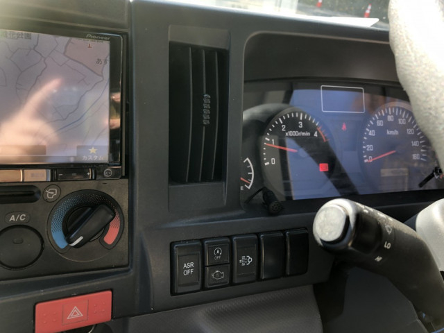 Isuzu elf Small Double cab TRG-NHR85A(99840) 24枚目