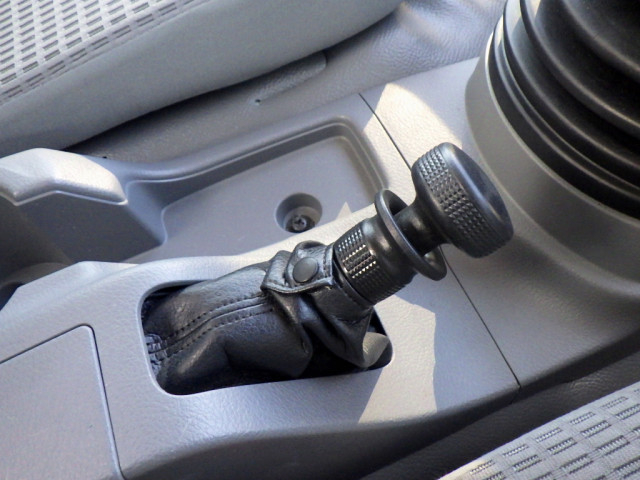 日野 デュトロ 小型 平ボディ（クレーン付） TKG-XZU712M(99845) 18枚目