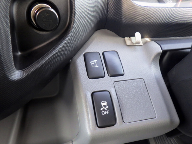 日野 デュトロ 小型 平ボディ（クレーン付） TKG-XZU712M(99845) 23枚目