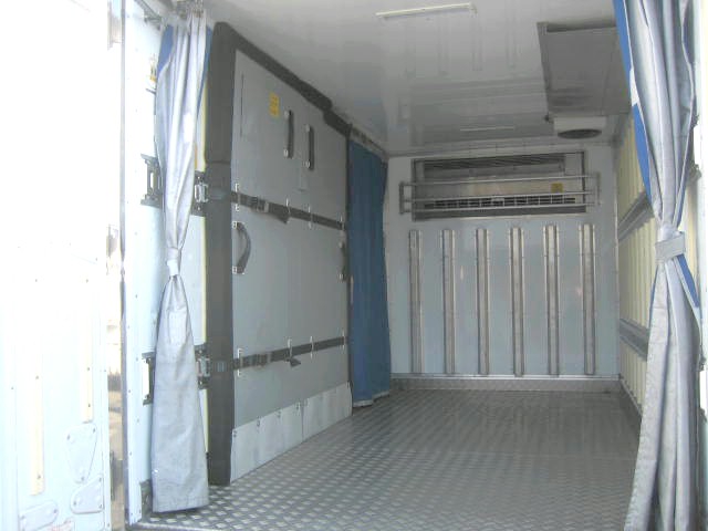 日野 デュトロ 小型 冷蔵冷凍バン 2RG-XZC605M(99896) 6枚目