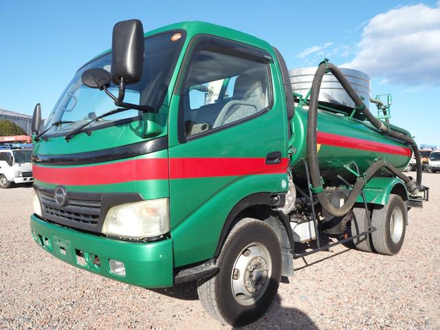 Hino dutro Small Vacuum *********(99900) 3枚目