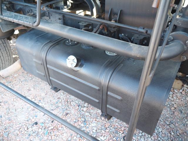 Hino dutro Small Vacuum *********(99900) 17枚目