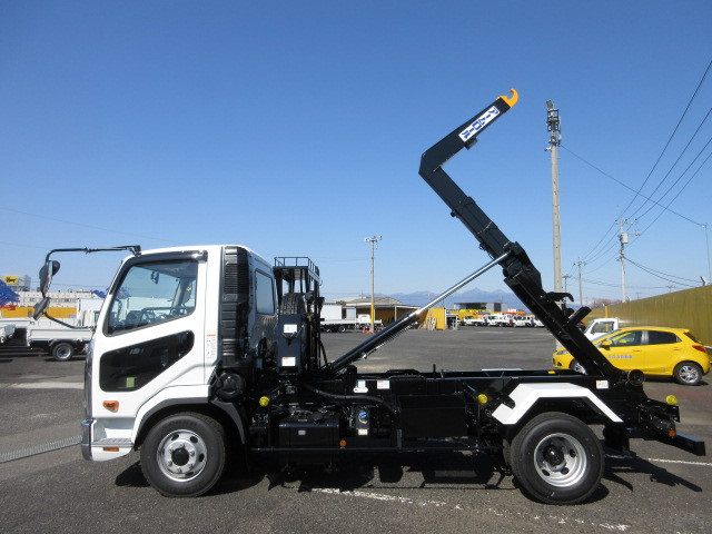 三菱ふそう ファイター 中型 コンテナ専用車 2KG-FK72F(99909) 10枚目