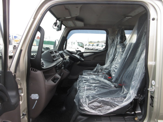 三菱ふそう キャンター 小型 Wキャブ 2RG-FBA20(99910) 25枚目