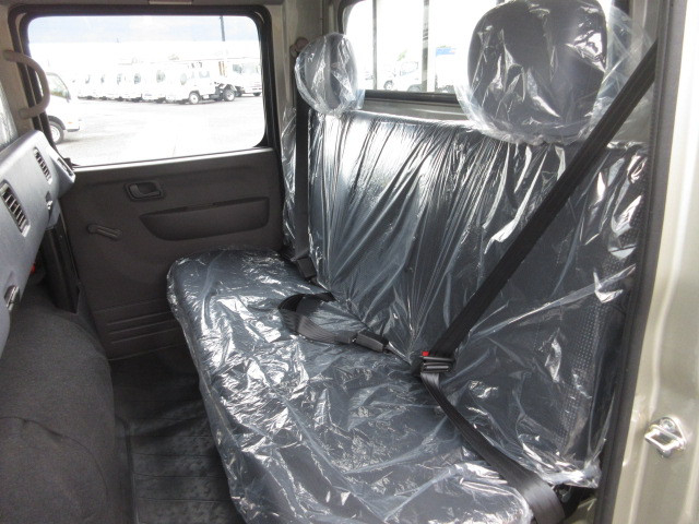 三菱ふそう キャンター 小型 Wキャブ 2RG-FBA20(99910) 29枚目