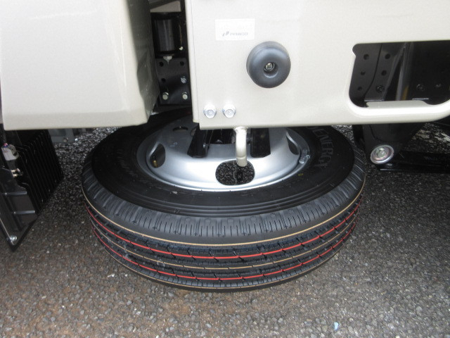 三菱ふそう キャンター 小型 Wキャブ 2RG-FBA20(99910) 46枚目