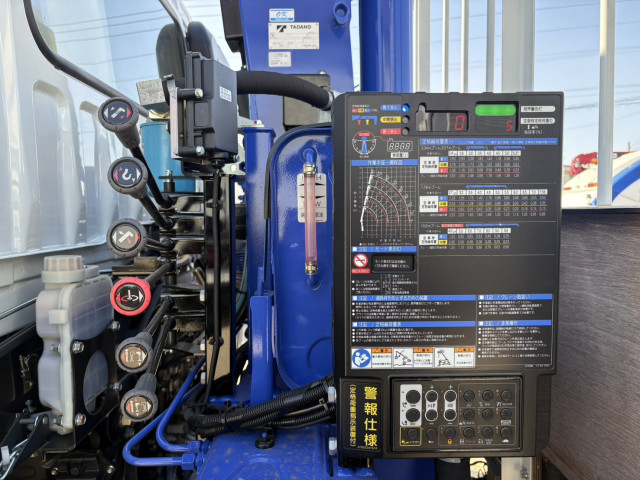 三菱ふそう キャンター 中型 平ボディ（クレーン付） 2KG-FK62F(99912) 19枚目