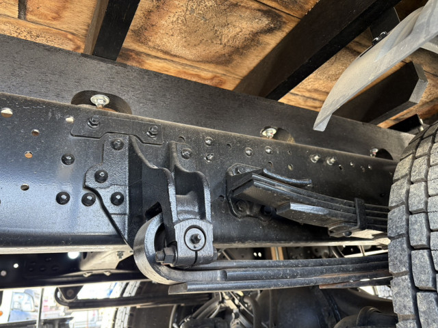 三菱ふそう キャンター 中型 平ボディ（クレーン付） 2KG-FK62F(99912) 22枚目