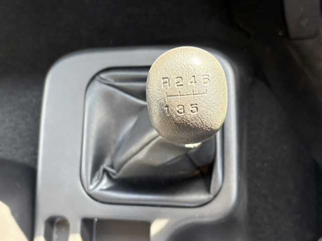 三菱ふそう キャンター 中型 平ボディ（クレーン付） 2KG-FK62F(99912) 33枚目