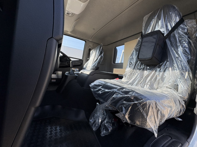 三菱ふそう キャンター 中型 平ボディ（クレーン付） 2KG-FK62F(99912) 37枚目