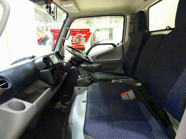 トヨタ ダイナ 小型 バン 2DG-GDY231(99914) 8枚目