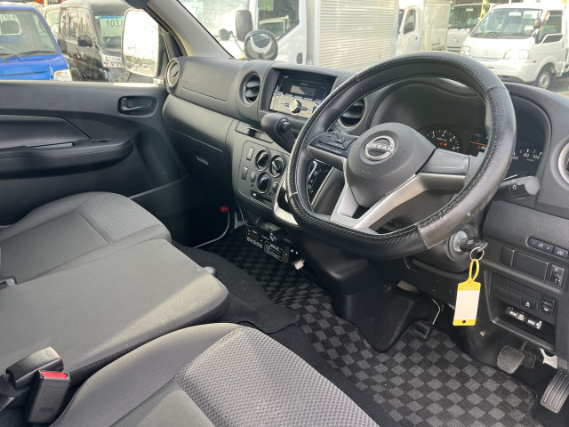 日産自動車 キャラバン 小型 冷蔵冷凍バン 3BF-VR2E26(99913) 18枚目