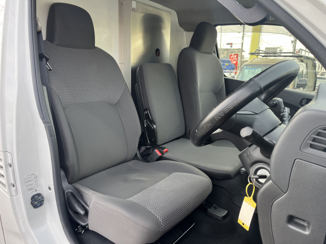 日産自動車 キャラバン 小型 冷蔵冷凍バン 3BF-VR2E26(99913) 19枚目
