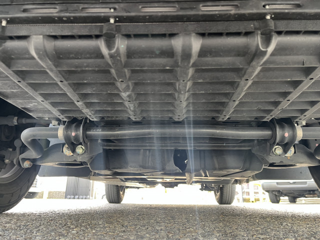 日産自動車 キャラバン 小型 冷蔵冷凍バン 3BF-VR2E26(99913) 32枚目