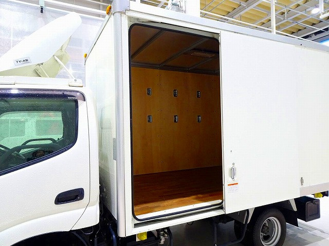 トヨタ ダイナ 小型 バン 2DG-GDY231(99914) 31枚目