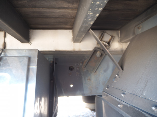 日野 プロフィア 大型 平ボディ（クレーン付） PK-FW1EXWG(99976) 24枚目