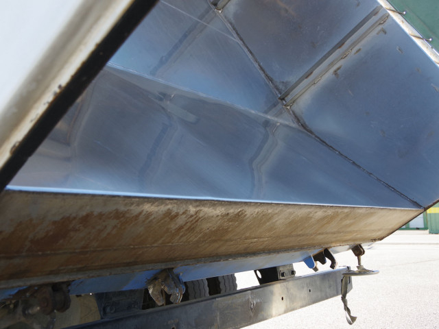 UDトラックス（日産） コンドル 中型 土砂ダンプ TKG-MK38L(99981) 12枚目