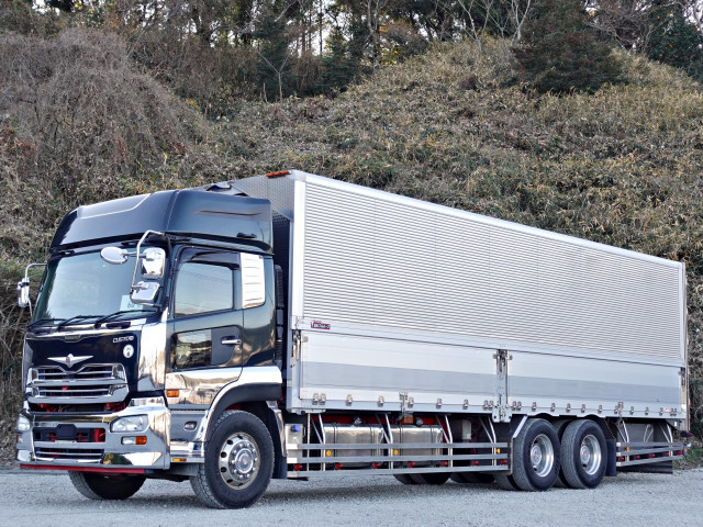UDトラックス（日産） クオン 大型 ウィング QKG-CD5ZE(99980) 31枚目
