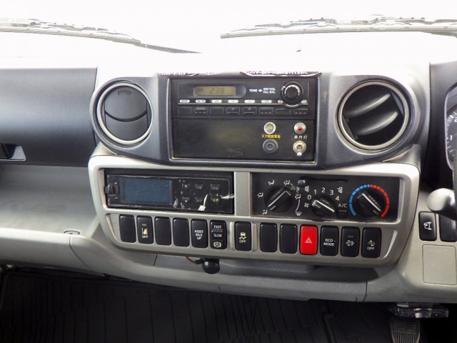 Toyota dyna Small Freezer box_body TKG-XZC655(99985) 14枚目