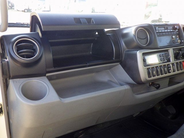 Toyota dyna Small Freezer box_body TKG-XZC655(99985) 49枚目