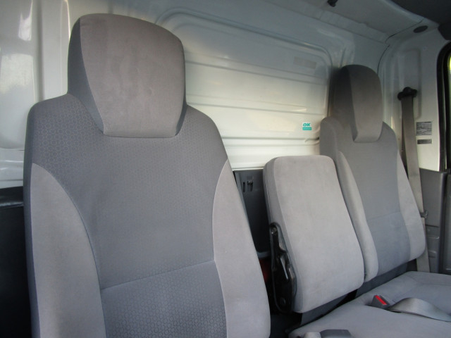 いすゞ エルフ 小型 バン TRG-NLR85N(99990) 29枚目