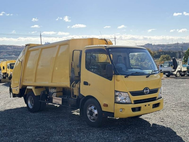 日野 デュトロ 小型 塵芥車（プレス式） TKG-XZU710M(99991) 3枚目