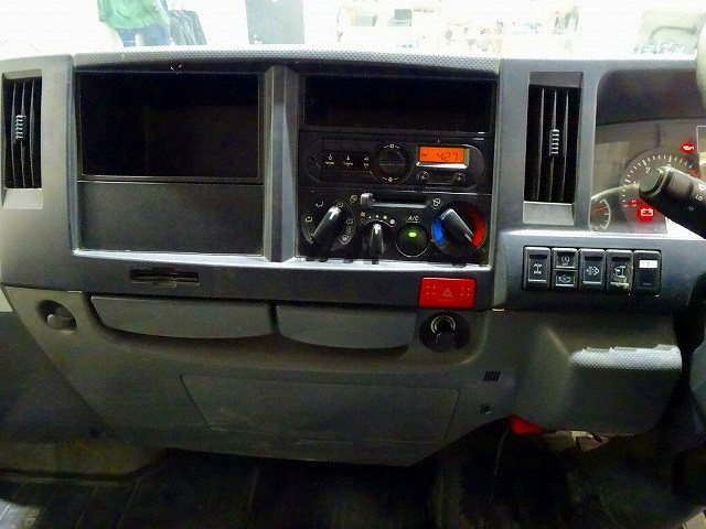 いすゞ エルフ 小型 Wキャブ TRG-NJS85A(99997) 10枚目