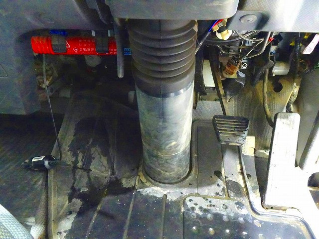 いすゞ エルフ 小型 Wキャブ TRG-NJS85A(99997) 14枚目