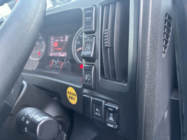 いすゞ ギガ 大型 土砂ダンプ QPG-CYM77BM(99999) 36枚目