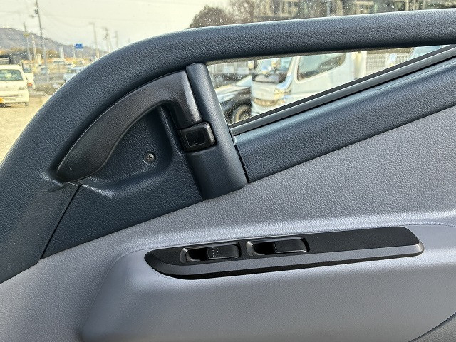 三菱ふそう キャンター 小型 キャリアカー TKG-FEB80(100000) 47枚目