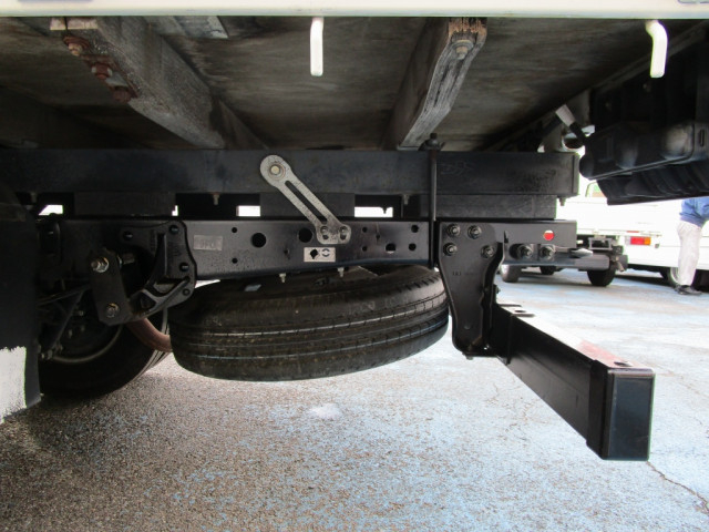 いすゞ エルフ 小型 平ボディ（クレーン付） TPG-NKR85AR(100002) 30枚目