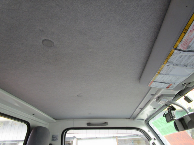 いすゞ エルフ 小型 平ボディ（クレーン付） TPG-NKR85AR(100002) 39枚目