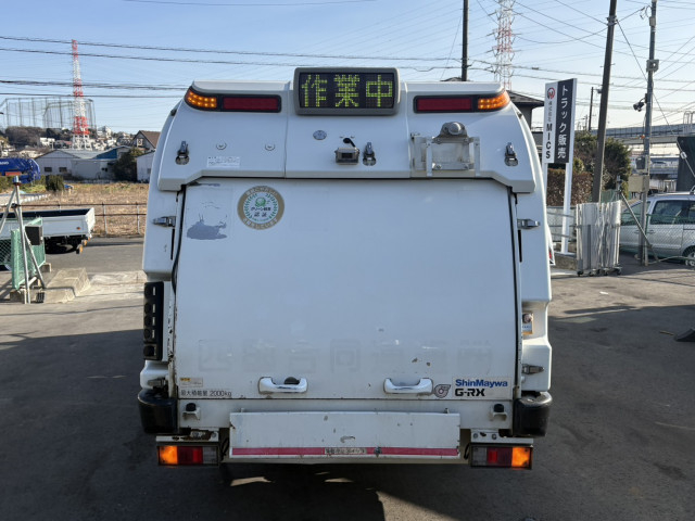 UDトラックス（日産） カゼット 小型 塵芥車（プレス式） TKG-FEA5Y(100005) 8枚目