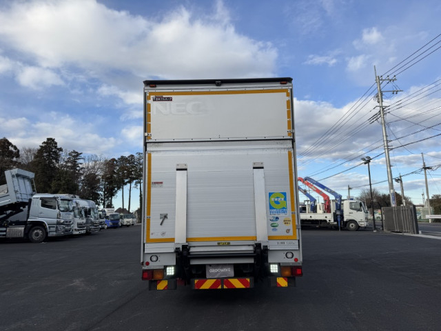 Nissan UD quon Large Wing body QKG-CG5ZE(100006) 8枚目