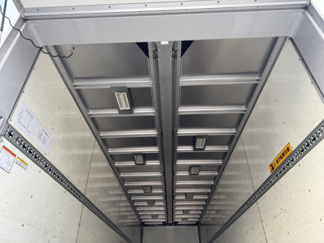 Nissan UD quon Large Wing body QKG-CG5ZE(100006) 15枚目