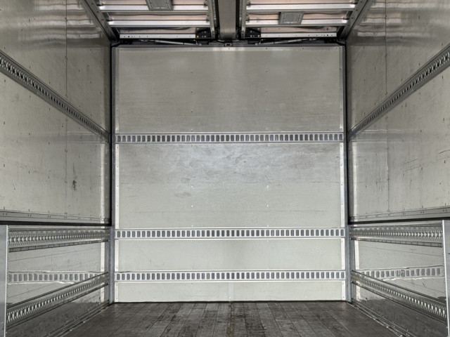 Nissan UD quon Large Wing body QKG-CG5ZE(100006) 16枚目