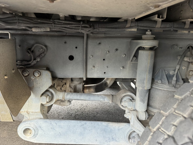 Nissan UD quon Large Wing body QKG-CG5ZE(100006) 24枚目